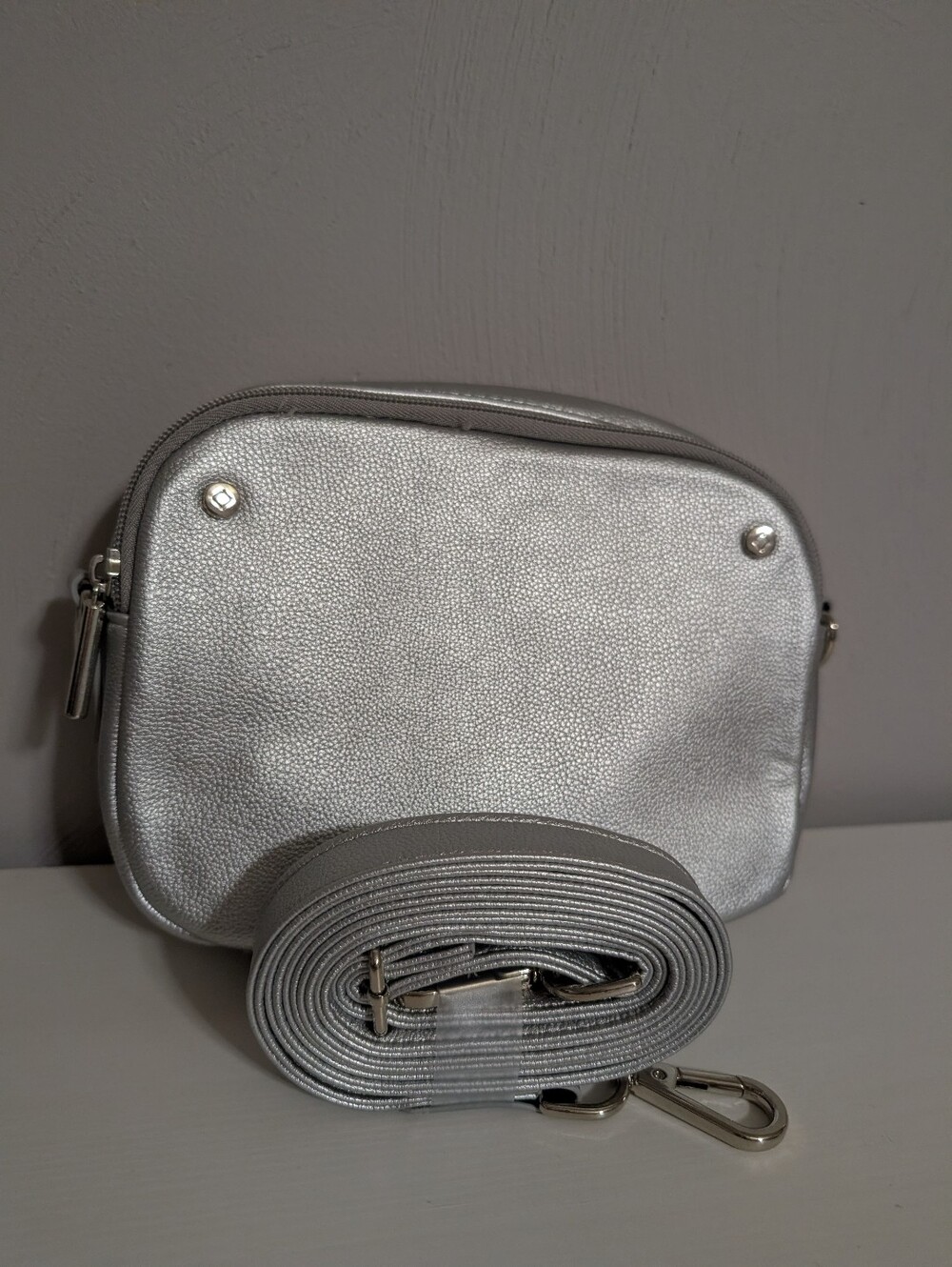 Thirty One Double Zip Crossbody Bag